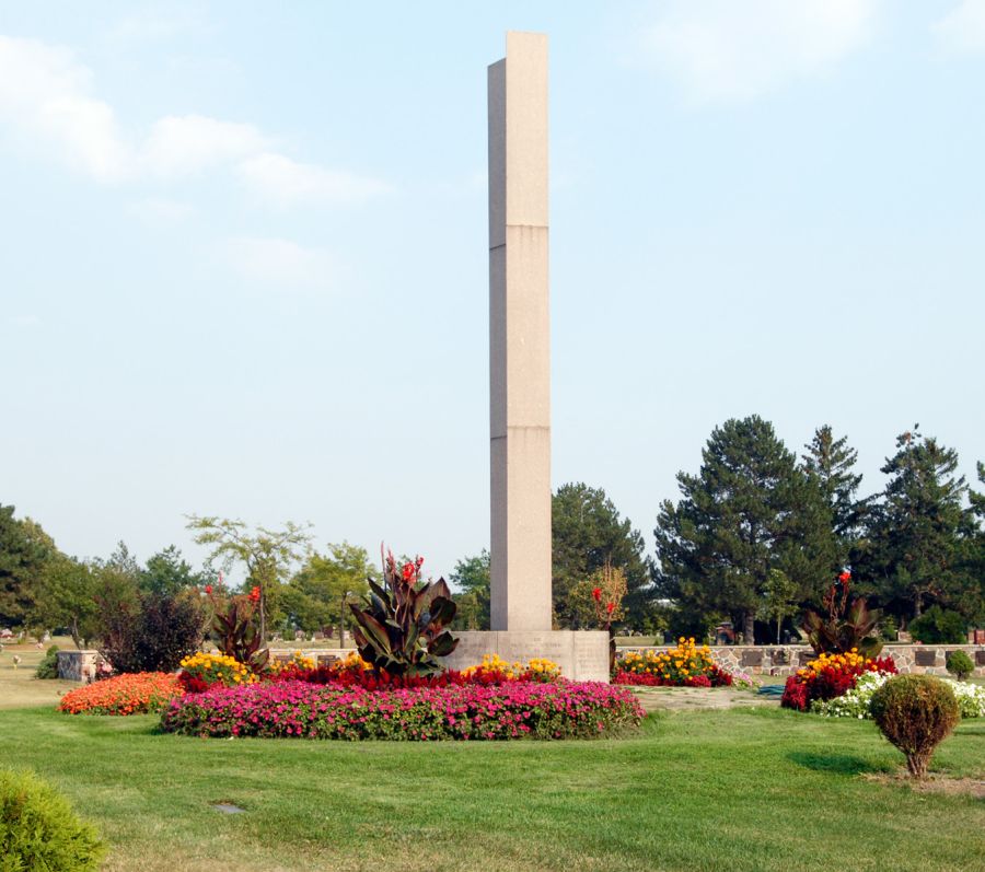 Beechwood Cemetery veterans monument